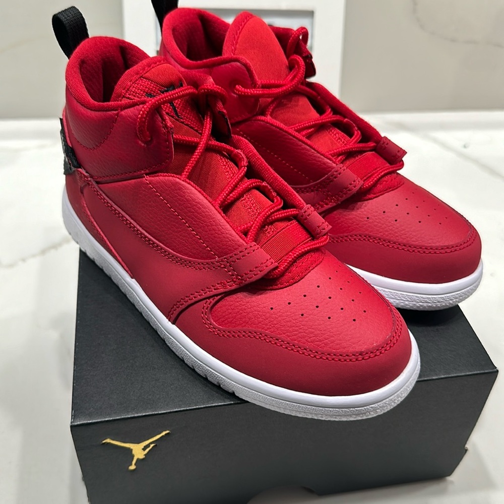 New Boy Jordans shoes